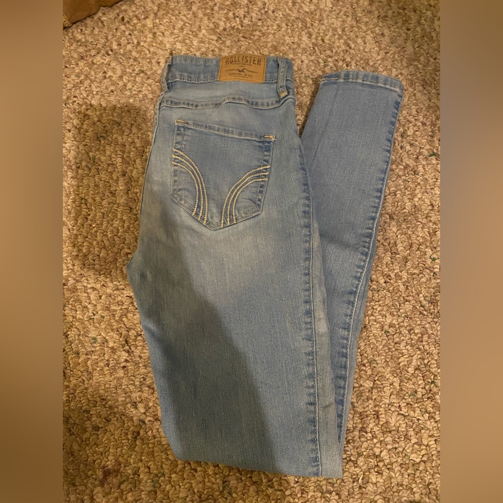 Hollister jeans